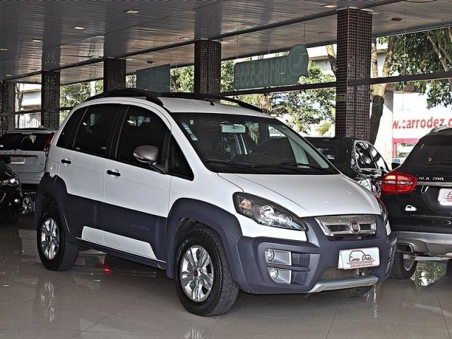 Fiat Idea 1.8 Adventure 4P