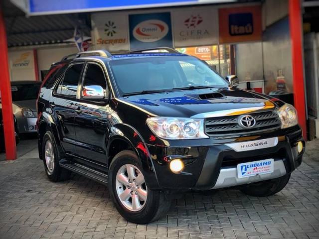 Hilux SW4 SRV D4-D 4x4 3.0 - Foto 2
