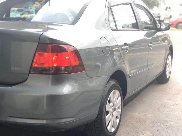 Volkswagen Voyage 1.0 completo - Foto 6