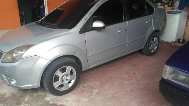 Fiesta sedan class 1.6 2009/2010 - Foto 5
