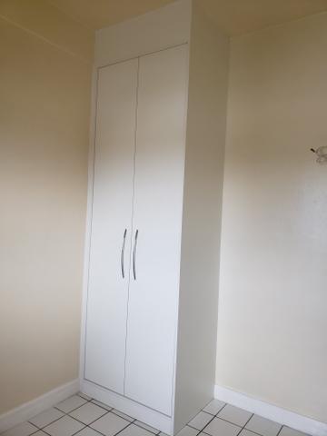 ALUGO R$ 1.900, Cond. Maron, com modulados, climatizado e telado - Parque 10 - Foto 15