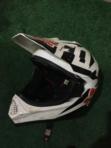 Capacete Fox motocross, trilhas, enduro - Foto 2