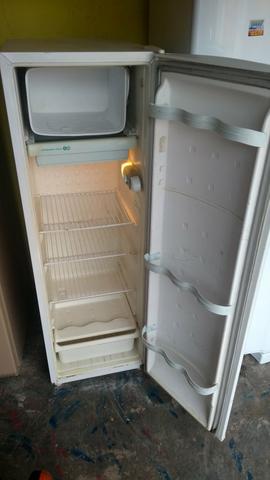 Geladeira Consul 254,0 litros, Boa vista-Roraima - Foto 2
