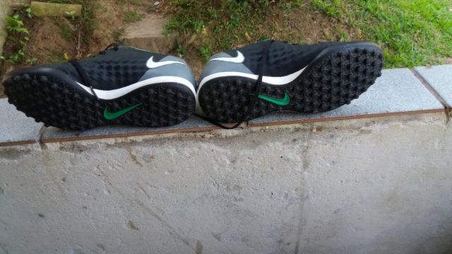 Vendo chuteira nike