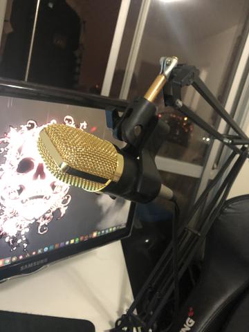 Suporte de mesa com microfone para youtubers - Foto 3