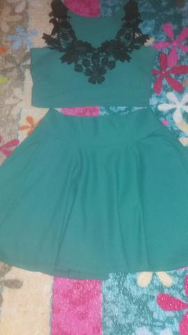 Saia e blusa