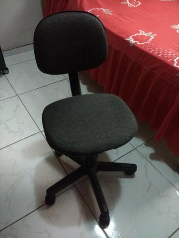 Cadeira Giratoria para Mesa 7 - Foto 2