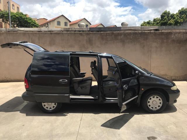 Caravan Chrysler - Foto 7