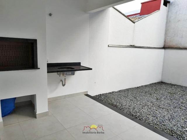 Sobrado Geminado de Alto Padrão á 300 metros - Foto 4