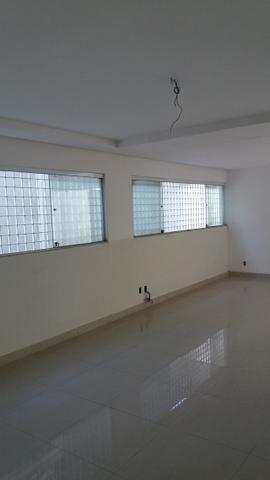 Vendo casa com 03 pavimentos, 340 m2, 05 quartos e 04 suítes em Jardim São Paulo - Foto 4