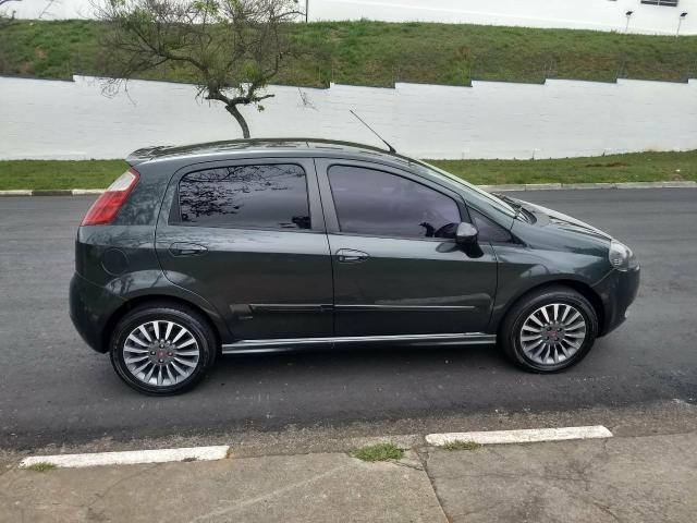 Fiat Punto Sporting 1.8 - o mais completo da categoria
