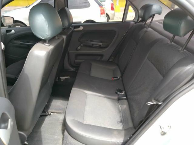 Voyage 1.6 flex 14/15 completo + gnv/ novíssimo/ único dono - Foto 9