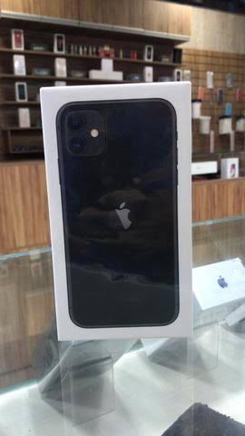IPHONE 128gb RED e PRETO LACRADOS com 1 ano de garantia Apple Após Ativação e NF - Foto 3