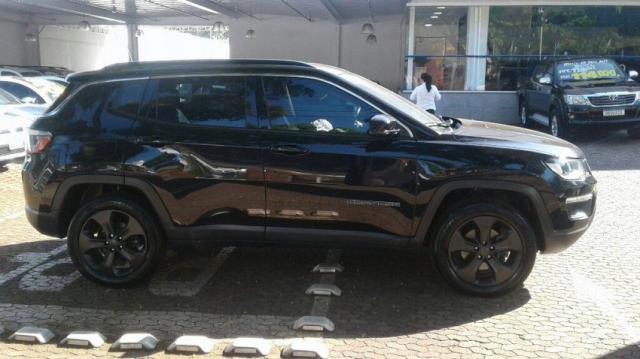 JEEP COMPASS LONGITUDE 4X4 2.0 TB AT9 DIES Preto 2018/2018 - Foto 7