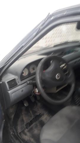 Vende-se este carro falar com seu Claudio