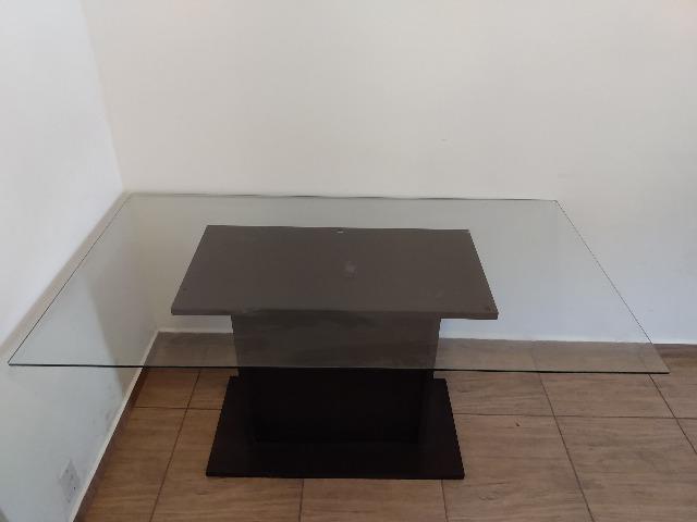 Mesa Tampo de Vidro