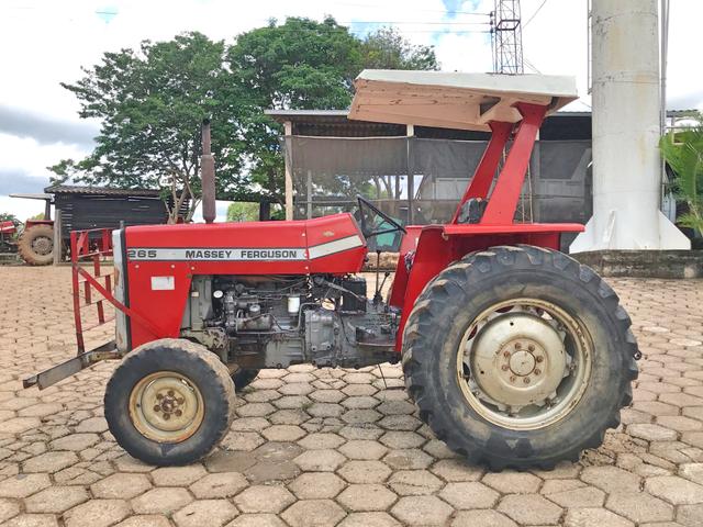 Trator Massey Ferguson 265