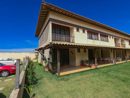 Village com 3 suítes no Cond. Canto do Sol R$330 mil