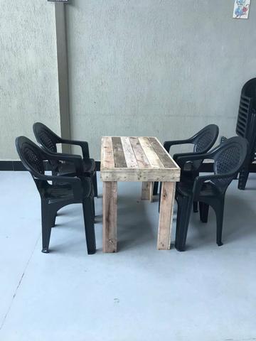 Jogo de mesa de palete