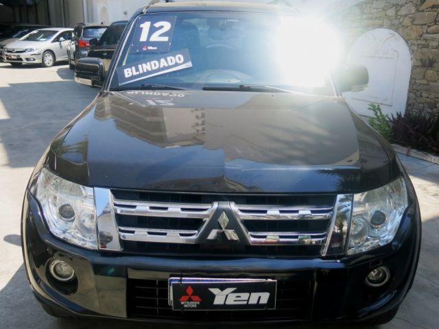 Pajero HPE Full 3.2 4x4 T.I.Dies. 5p Aut blindado