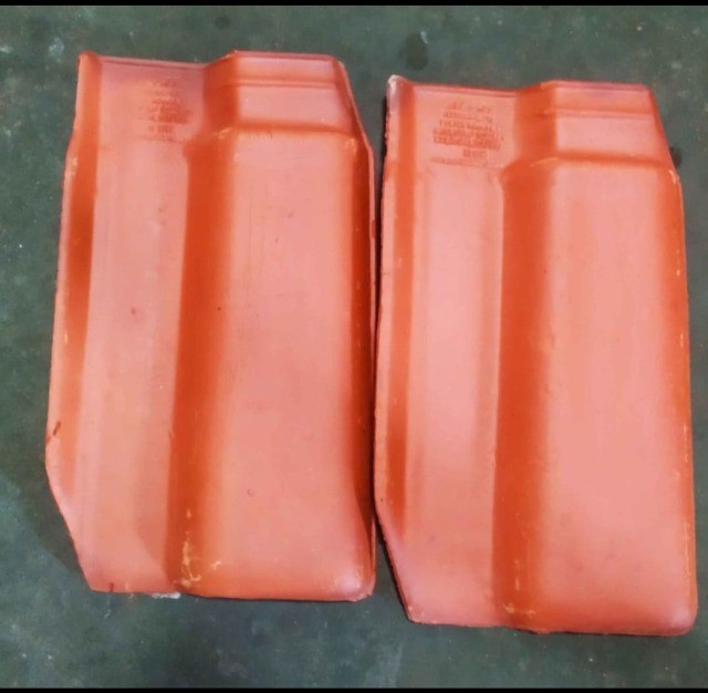 Telha Romana Vermelha Tamanho Maior