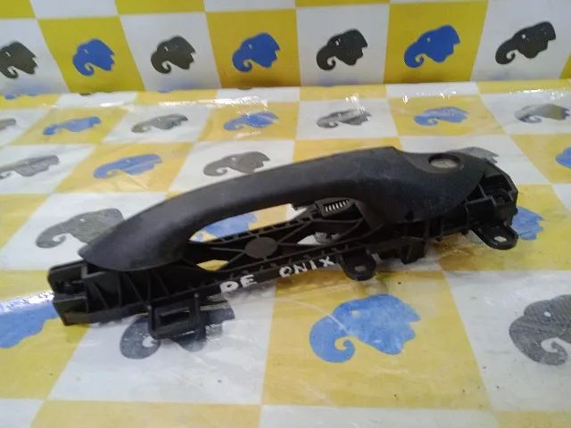 Maçaneta Externa Dianteira Esquerda Onix Turbo 2020-23  - Foto 2