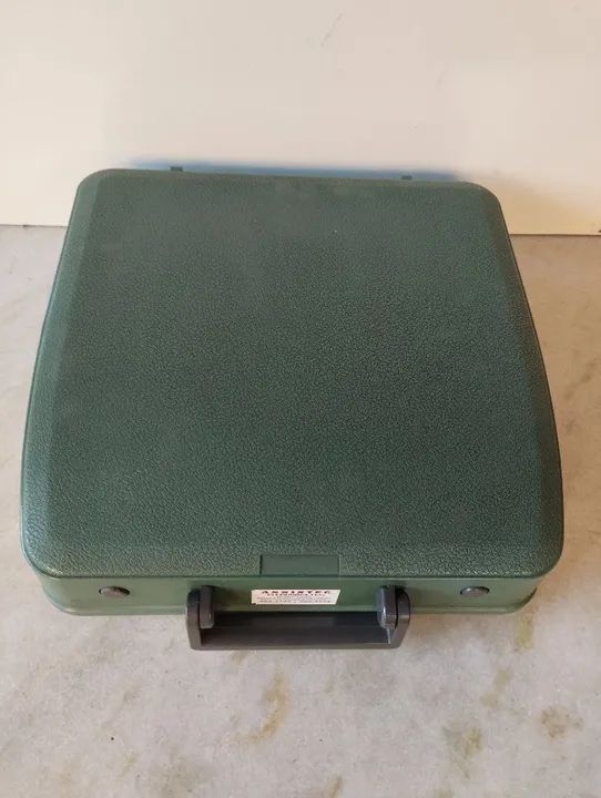 Máquina de Escrever Olivetti Lettera 8264842112311554123