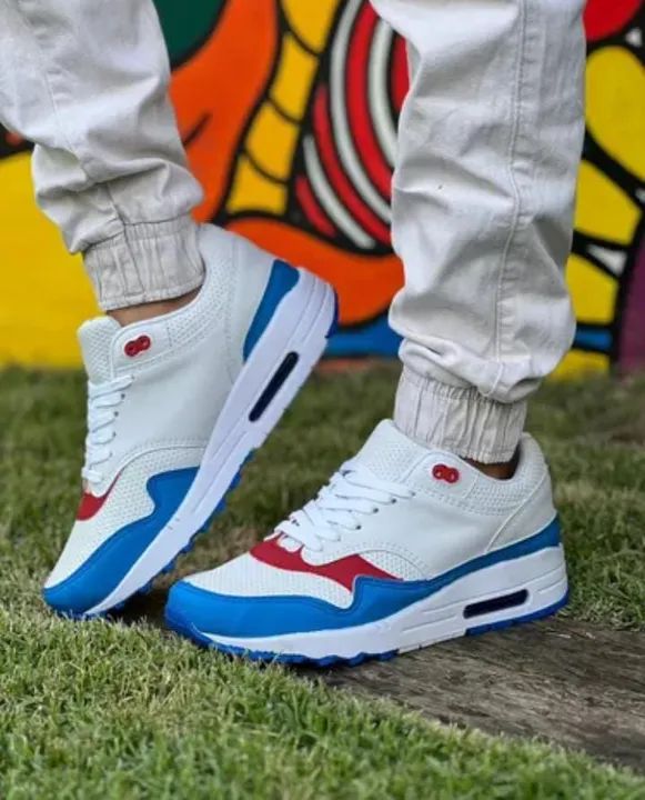Tênis Nike Air Max 1 e outros modelos 
