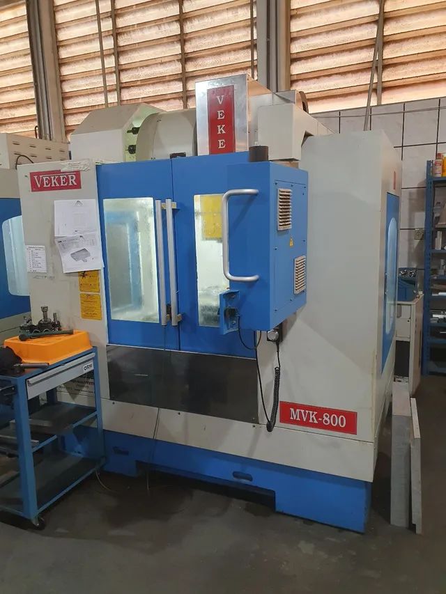 Centro Usinag Veker Mod. MVK800L SIEMENS-ANO 11-2010 - Foto 2