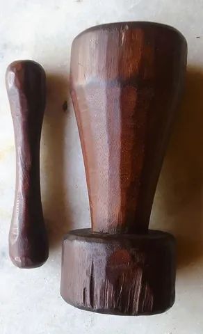 Antigo Pilão Almofariz  esculpido Bloco Madeira nativa Quilombo Acompanha soquete Descriçã - Foto 3