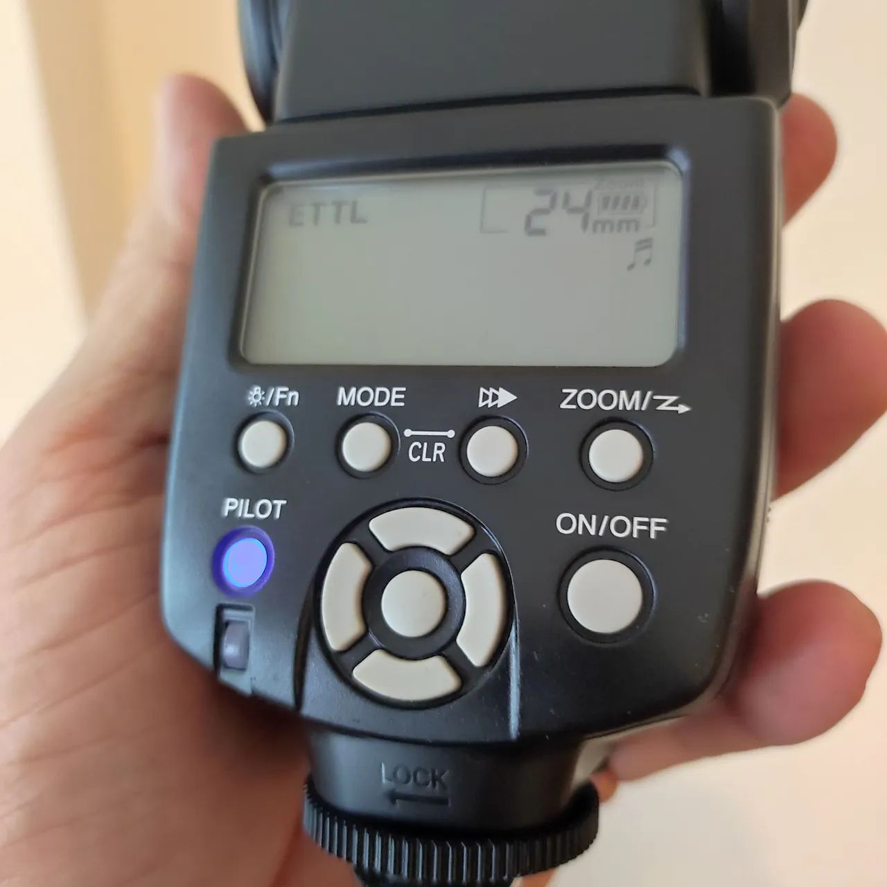 Flash Yongnuo Speedlite YN565EX III para CANON  DSLR - Foto 2