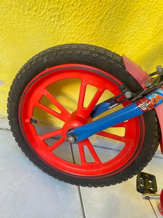 Bicicleta homem aranha  - Foto 4