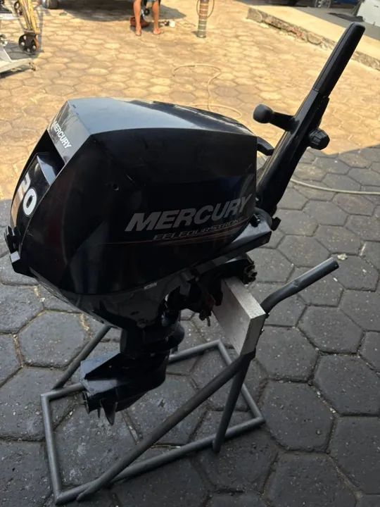 Motor 20 hp mercury 4 tempos, injeção eletrônica  - Foto 5