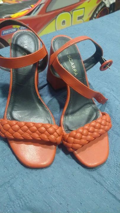 Tamanho 35-36 perfeito estado 