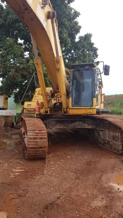 Escavadeira Komatsu PC600 - 2008 - 8000h (motor feito) - Foto 4