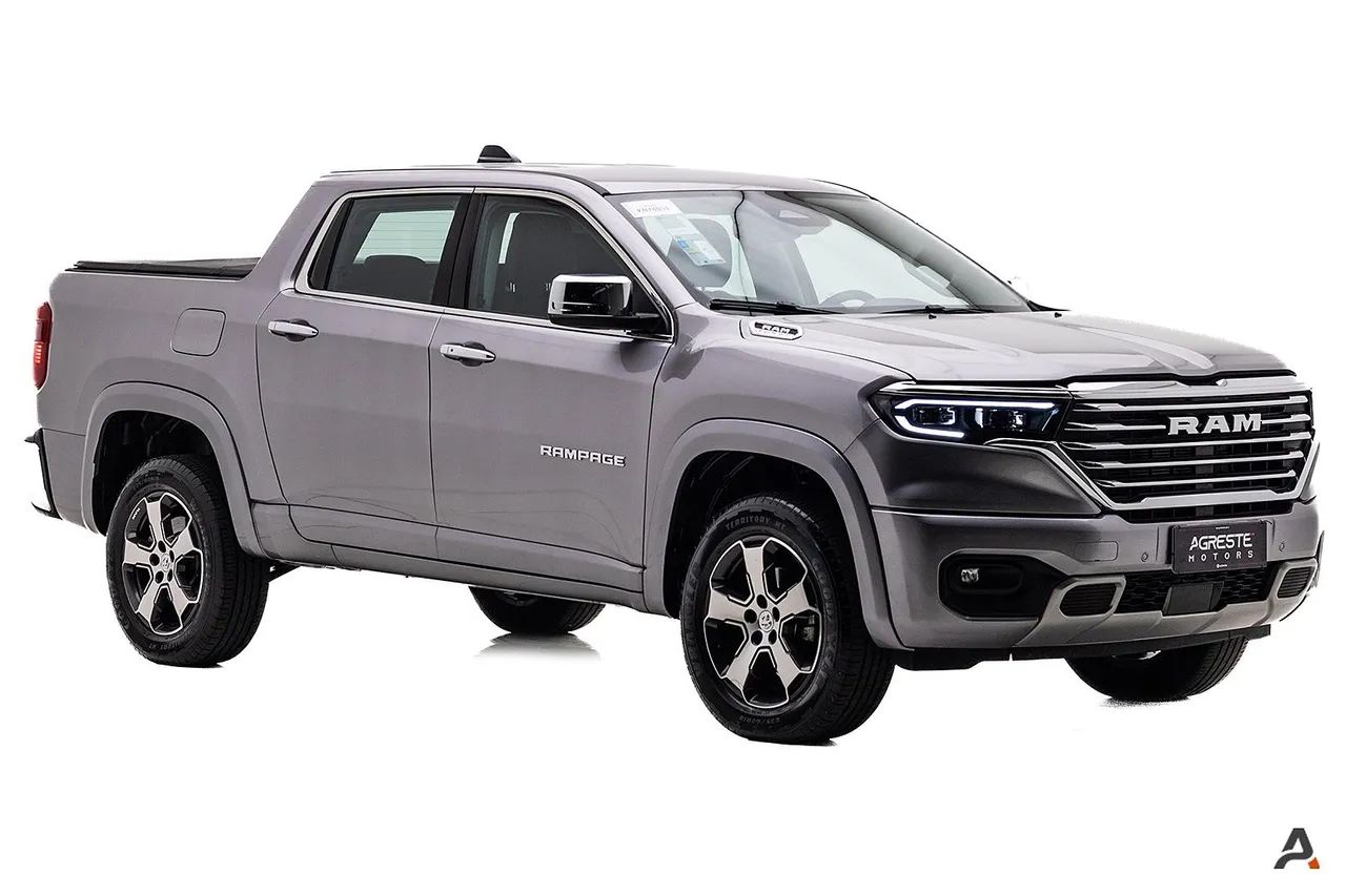 RAMPAGE LARAMIE TURBO DIESEL AUTOMATICA PRATA 2024/2024 - Foto 3