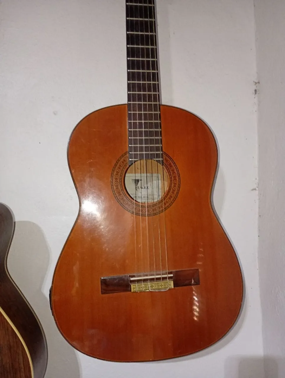 Violão Eagle DH- 69 canhoto Eletro-Acústico em Ótimo Estado.