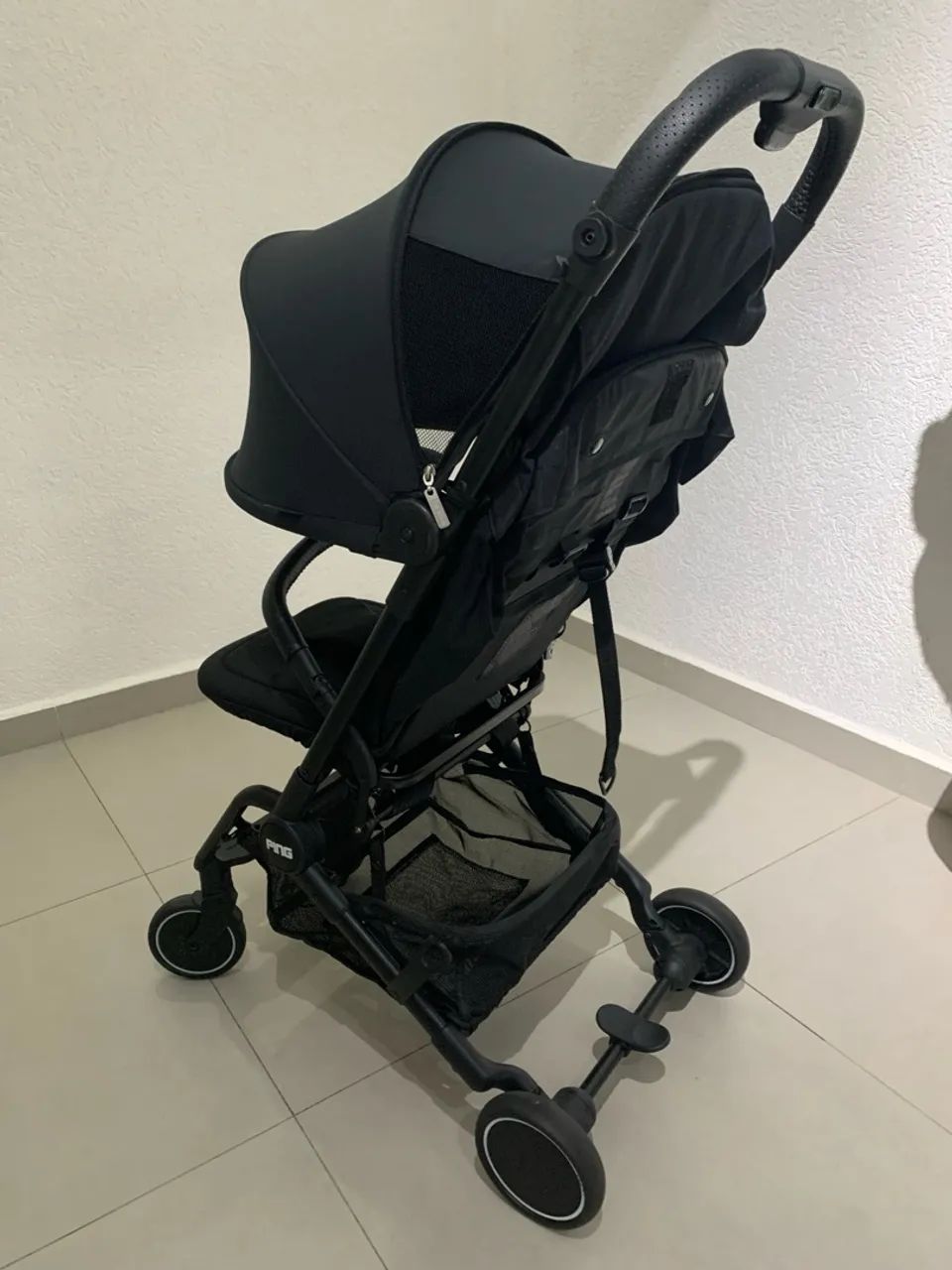 Carrinho de Bebê ABC Design Ping - Cor preto Coal (SemiNovo na Caixa)  - Foto 4