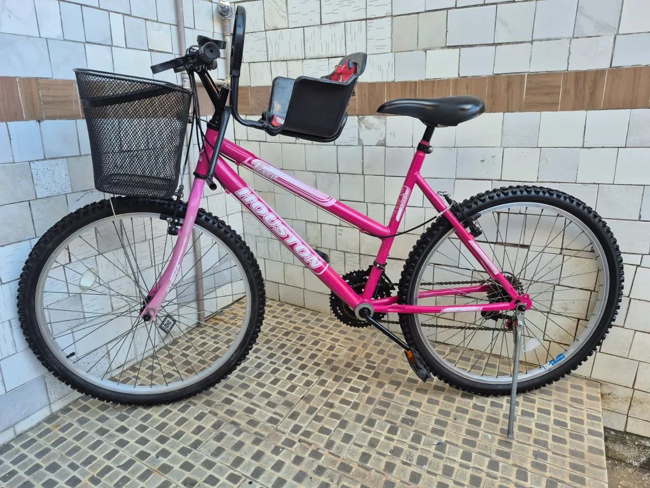 Bicicleta Houston aro 26 semi nova 