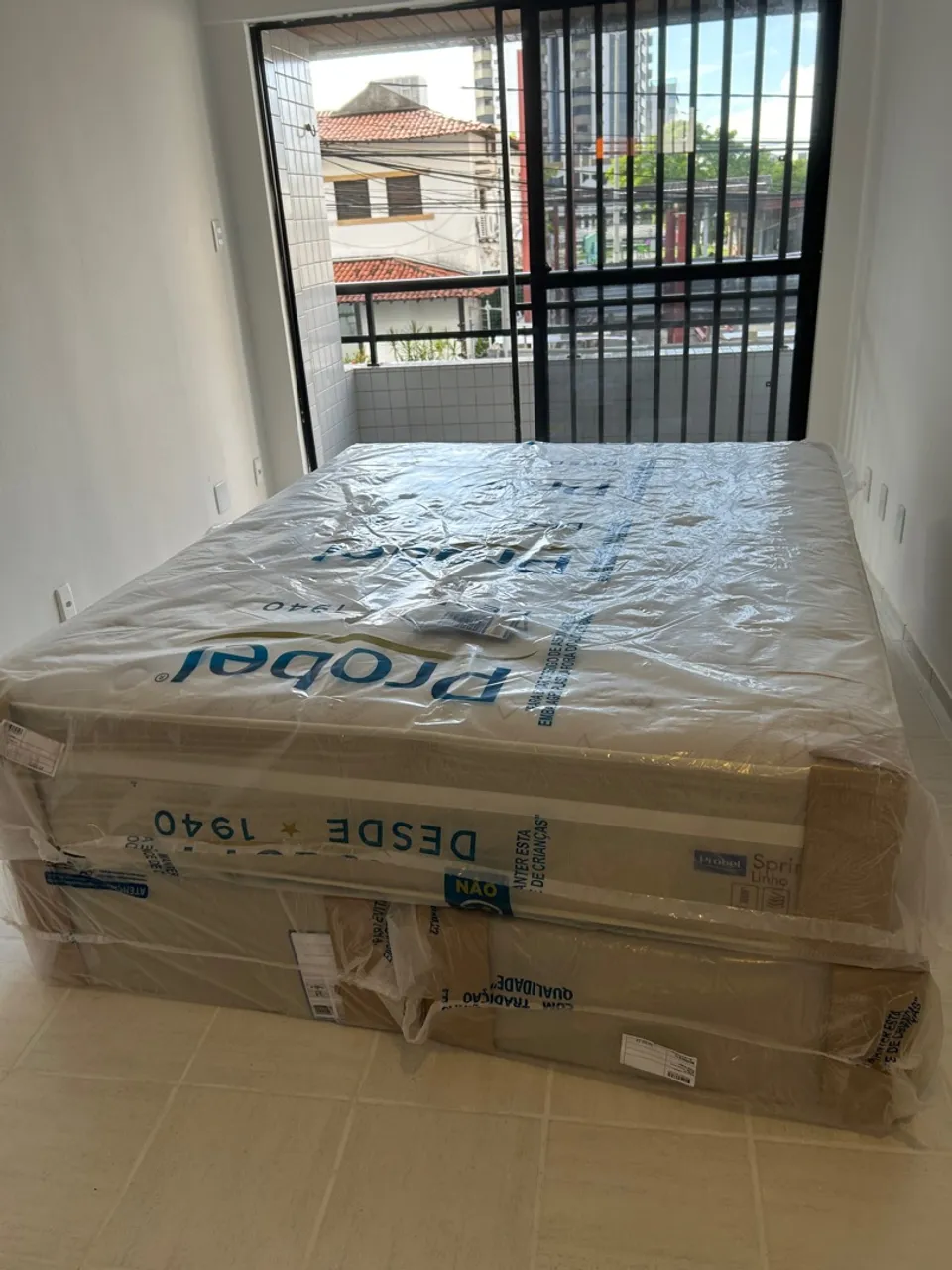 Cama box queem Zire