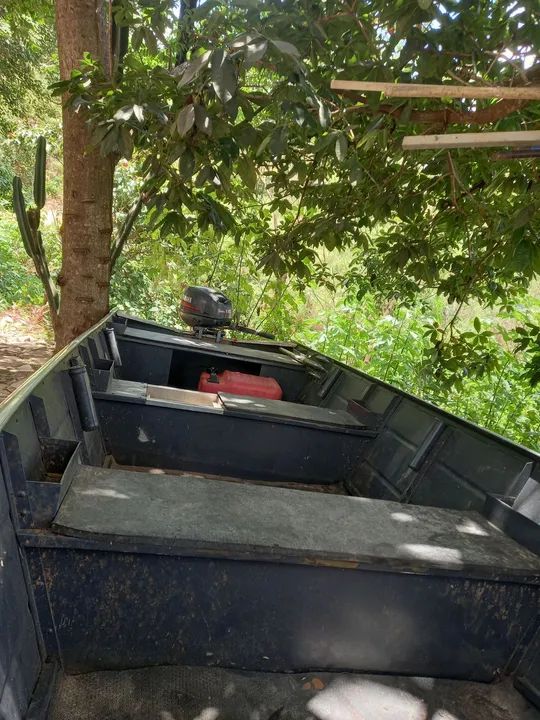Barco 2024 com motor - Foto 7