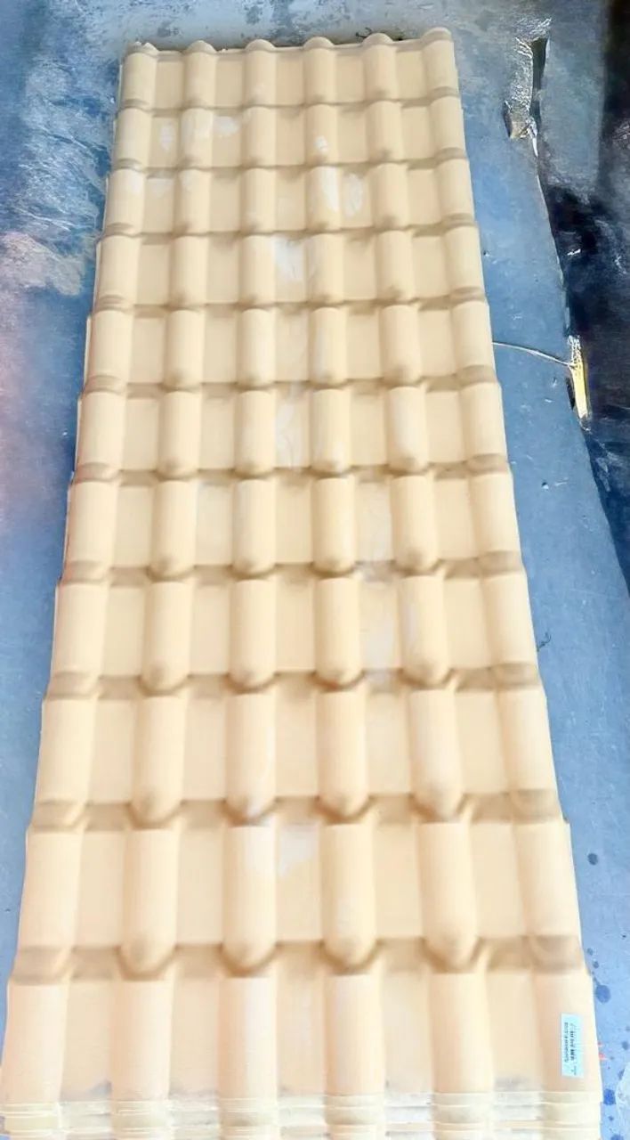 Telha colonial 232/90 com leves defeitos 