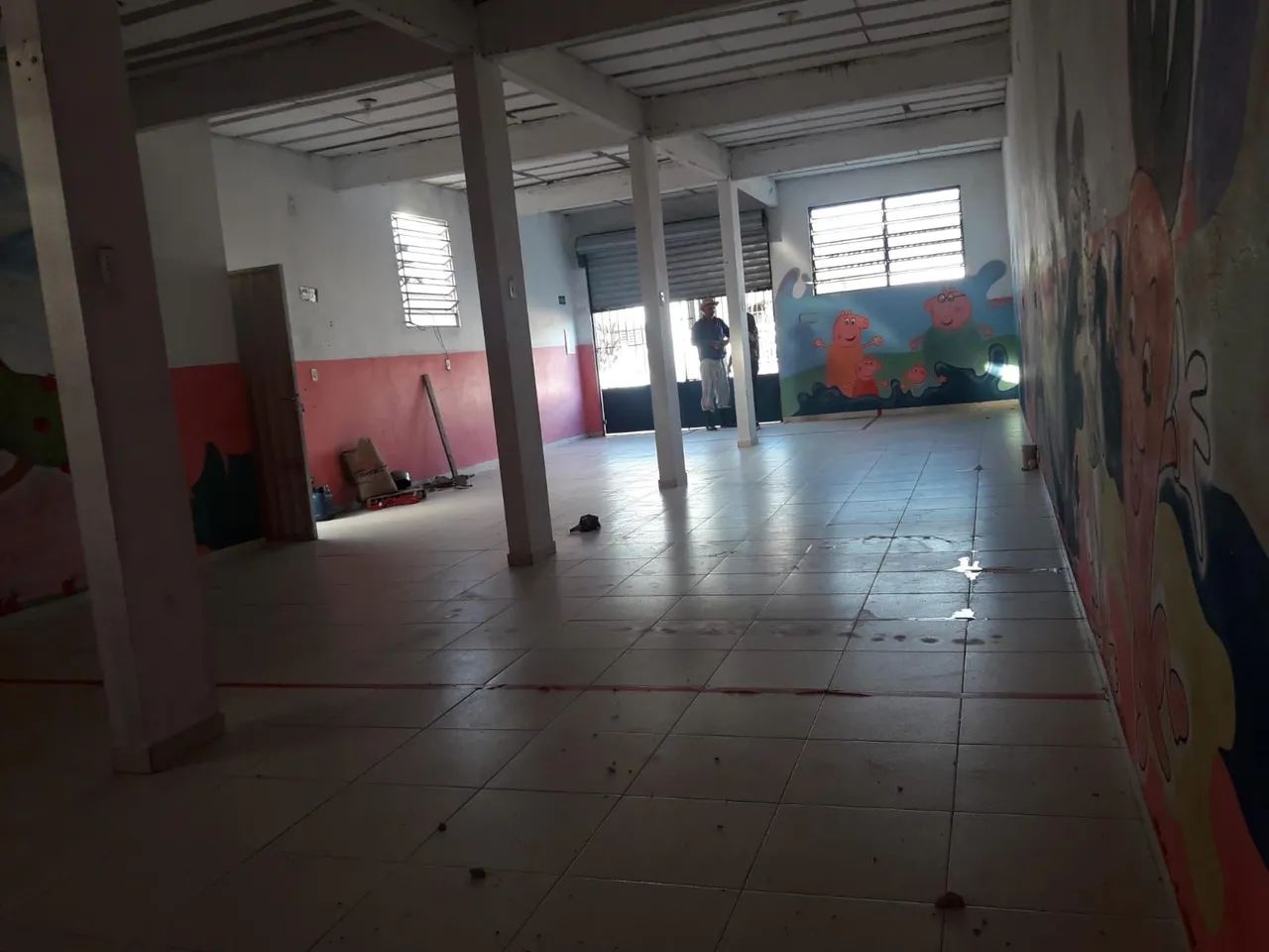 Vendo Galpão com casa nos fundos  - Foto 4