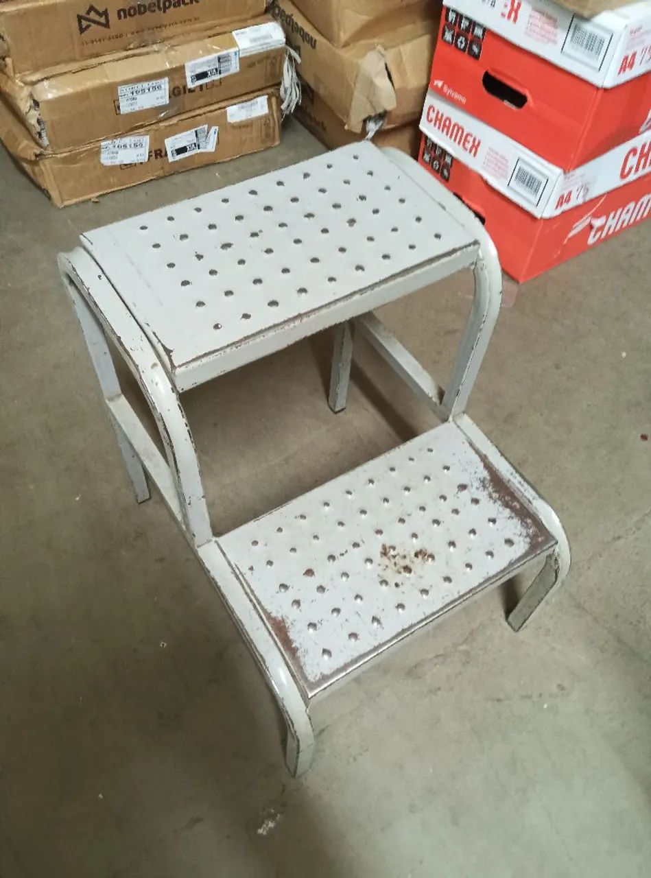 Escada de Aço para Comércio