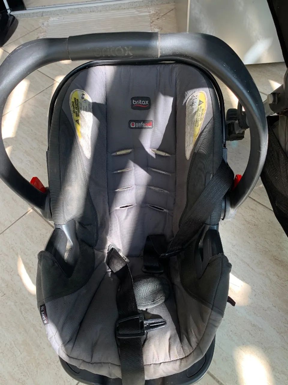 Carrinho e bebê conforto britax e base  - Foto 5
