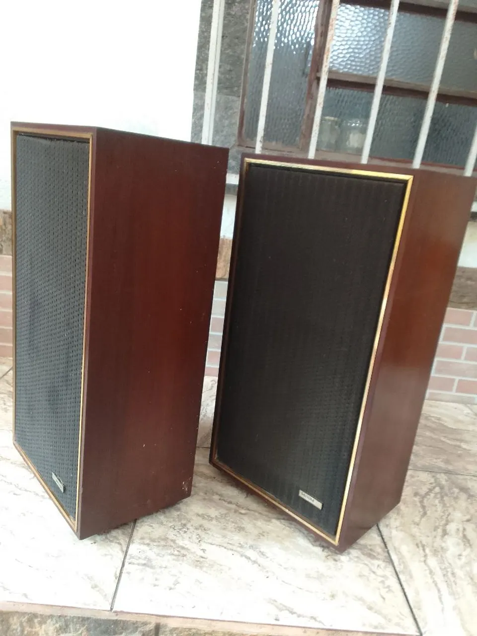 Caixa de Som Vintage da Philips- Som de Alta Qualidade