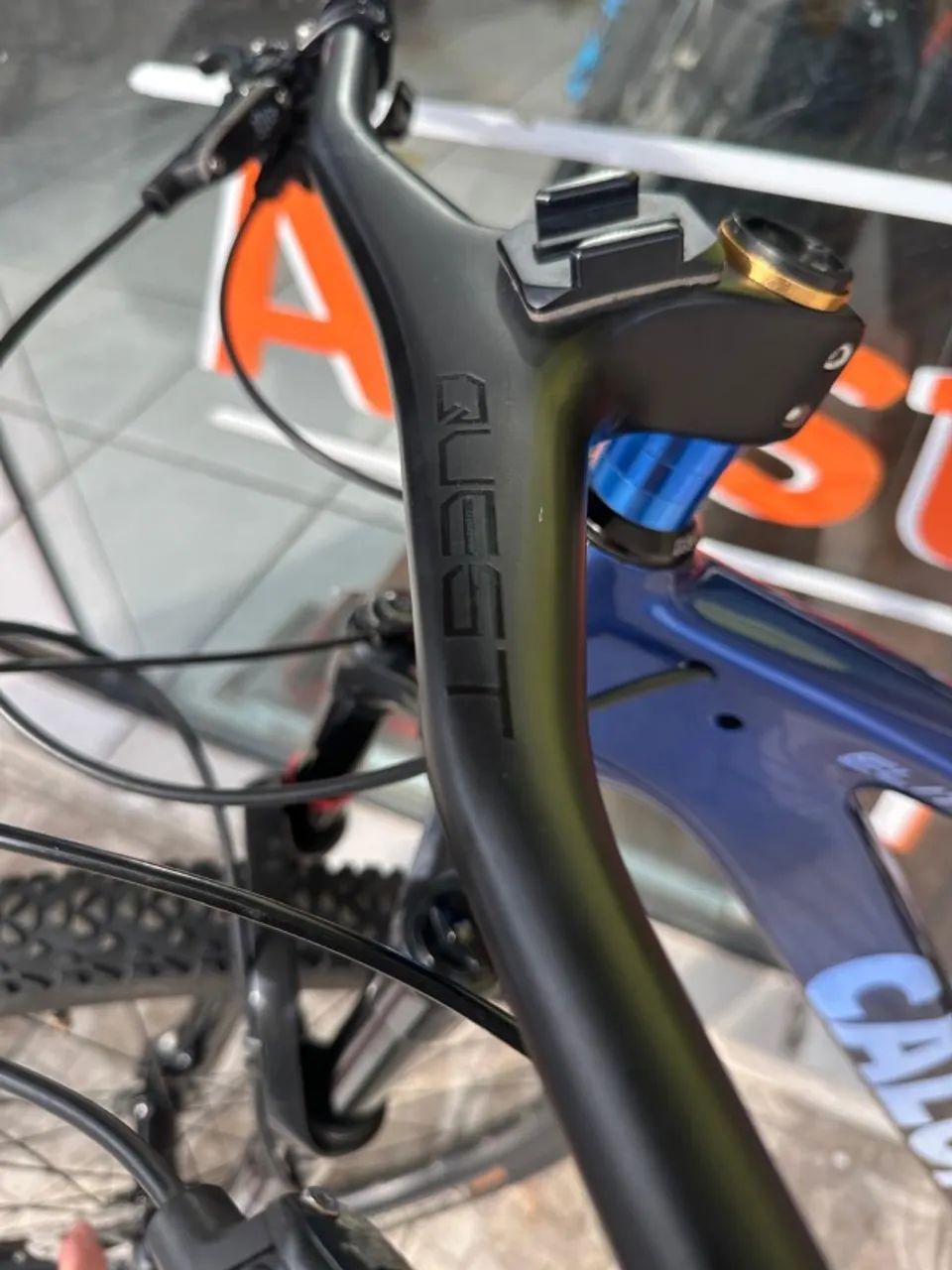  Bicicleta MTB Caloi Elite Carbon ARO 29 - Super Montada e Pronta pra Trilha!  - Foto 3