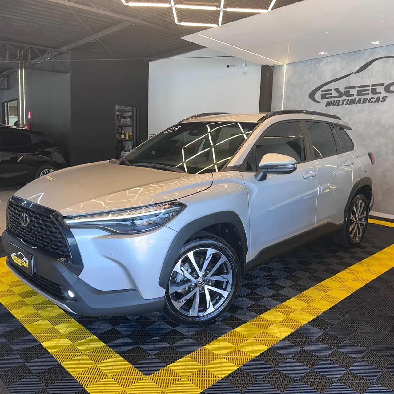 Corolla Cross XRE 2.0 Flex 2023 - Foto 2