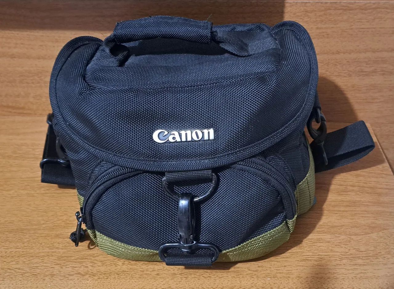 Câmera Canon EOS Rebel T3i - Foto 4