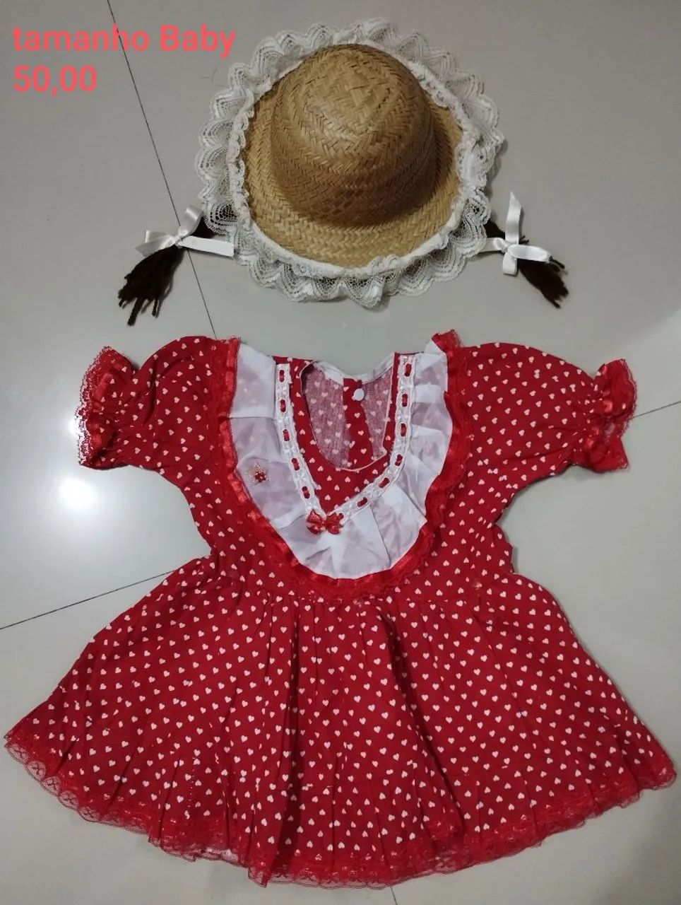 Vestido e Chapéu Infantil Temático